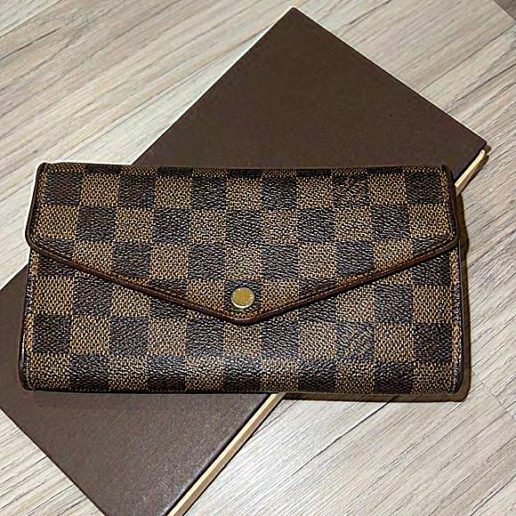 Louis Vuitton Damier Ebene vintage wallet‎ - Picture 1 of 11
